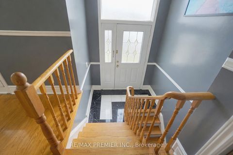 Photo 3 at 258 Grandravine Drive, Jane Heights, Toronto