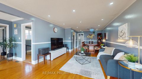 Photo 8 at 258 Grandravine Drive, Jane Heights, Toronto