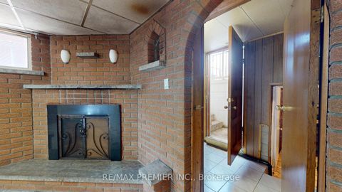 Photo 27 at 258 Grandravine Drive, Jane Heights, Toronto