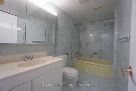 Photo 28 at 258 Grandravine Drive, Jane Heights, Toronto