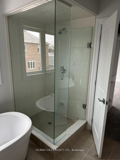 Photo 10 at 1454 Stovell Crescent, Lefroy, Innisfil