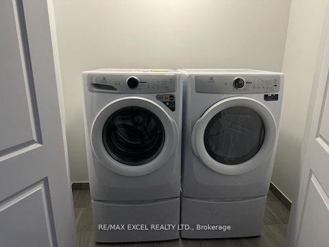 Photo 13 at 1454 Stovell Crescent, Lefroy, Innisfil