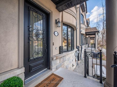 Photo 2 at 3002 Bayview Avenue, Willowdale East, Toronto