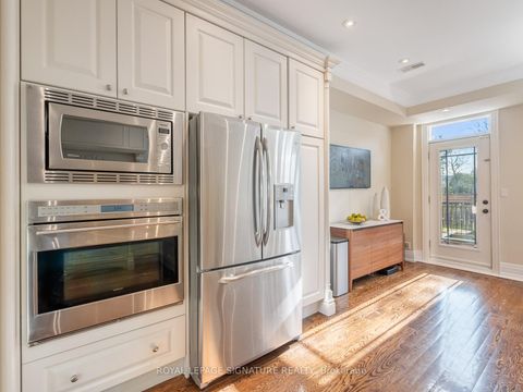 Photo 19 at 3002 Bayview Avenue, Willowdale East, Toronto