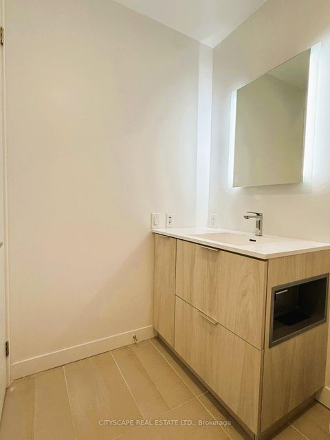 Photo 12 at 306 - 185 Alberta Avenue, Oakwood Village, Toronto