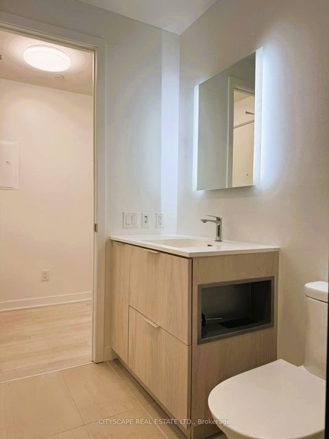 Photo 17 at 306 - 185 Alberta Avenue, Oakwood Village, Toronto