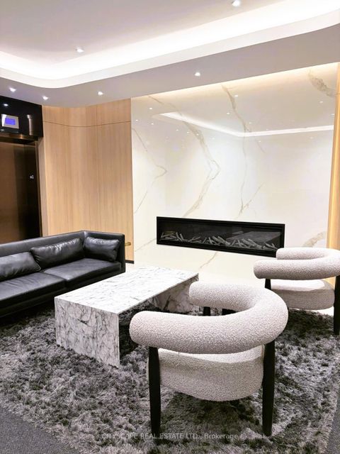 Photo 25 at 306 - 185 Alberta Avenue, Oakwood Village, Toronto