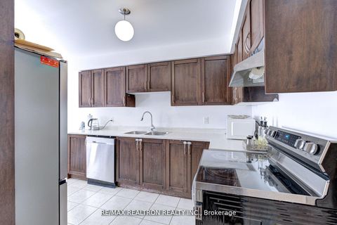 Photo 8 at 88 Banbrooke Crescent, Summerhill Estates, Newmarket