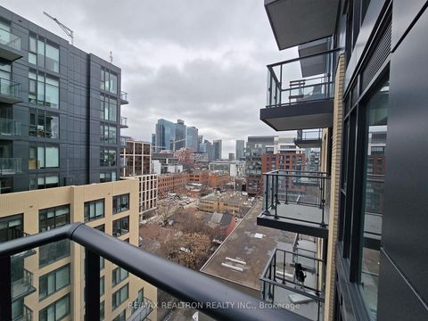 Photo 8 at 1220 - 543 Richmond Street W, Waterfront Communities C1, Toronto