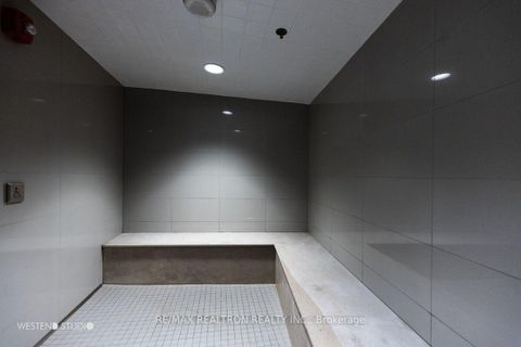 Photo 20 at 1220 - 543 Richmond Street W, Waterfront Communities C1, Toronto