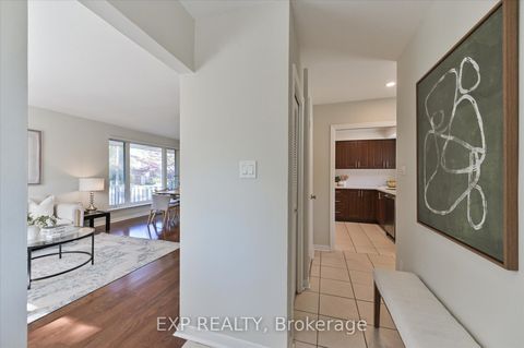 Photo 5 at 38 Logandale Road, Willowdale East, Toronto