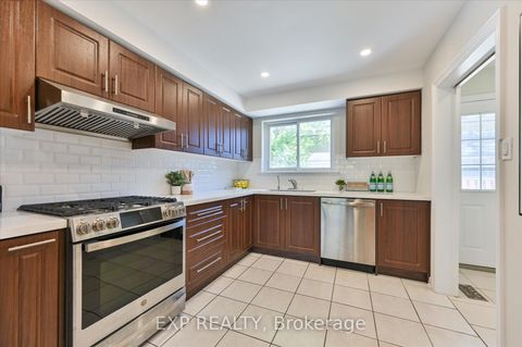 Photo 9 at 38 Logandale Road, Willowdale East, Toronto