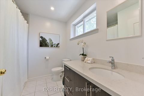 Photo 27 at 38 Logandale Road, Willowdale East, Toronto