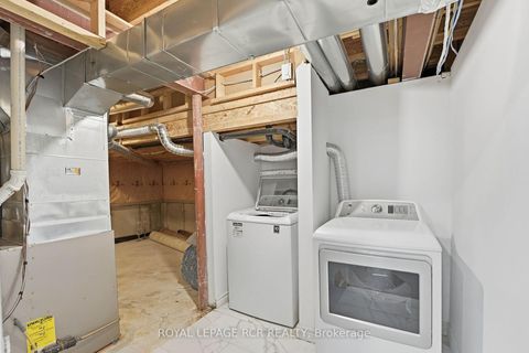 Photo 44 at 18 Kerr Lane, Bayview Northeast, Aurora