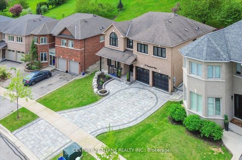 Photo 1 at 577 Royalpark Way, Elder Mills, Vaughan