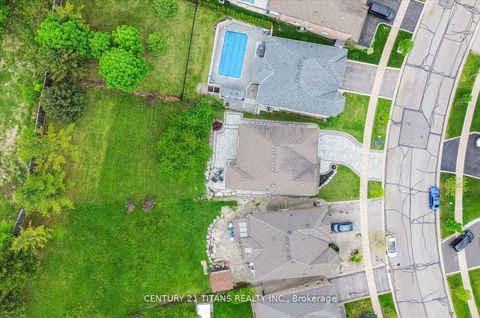 Photo 43 at 577 Royalpark Way, Elder Mills, Vaughan