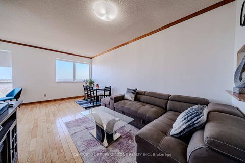 Photo 15 at PH03 - 2466 Eglinton Avenue E, Eglinton East, Toronto