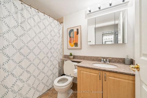 Photo 23 at 905 - 5 Michael Power Place, City Centre West, Toronto