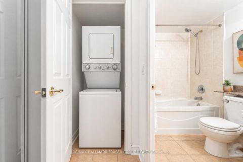 Photo 26 at 905 - 5 Michael Power Place, City Centre West, Toronto