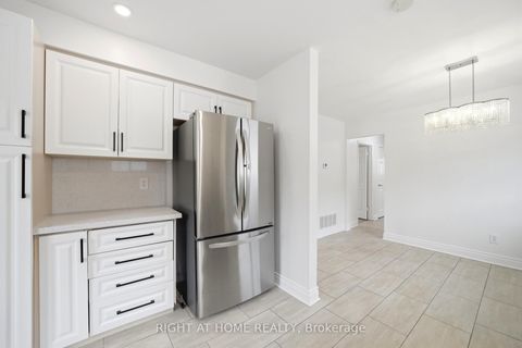 Photo 11 at 839 Glen Street, Lakeview, Oshawa