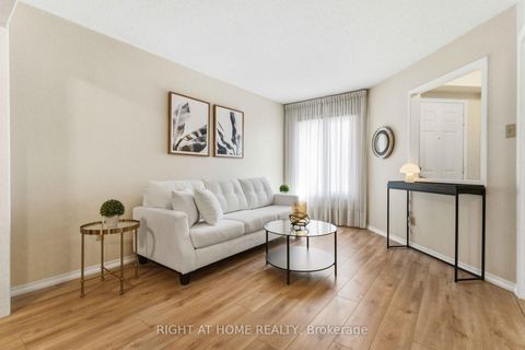 Photo 3 at 39 Davies Crescent, Pringle Creek, Whitby