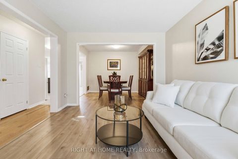 Photo 4 at 39 Davies Crescent, Pringle Creek, Whitby