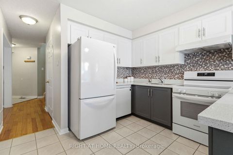 Photo 10 at 39 Davies Crescent, Pringle Creek, Whitby