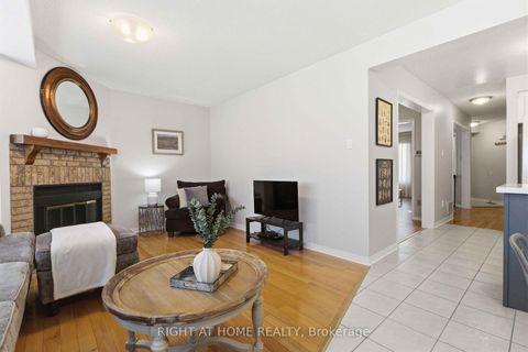 Photo 15 at 39 Davies Crescent, Pringle Creek, Whitby