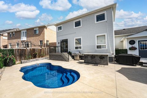 Photo 19 at 20 The Queensway, Shore, Barrie