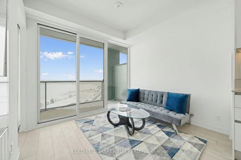 Photo 7 at 2009 - 39 Mary Street, City Centre, Barrie