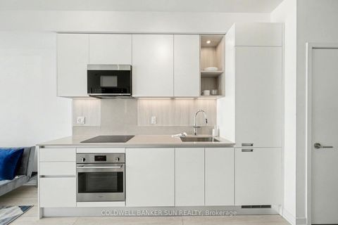 Photo 12 at 2009 - 39 Mary Street, City Centre, Barrie