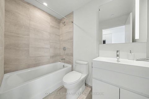 Photo 21 at 2009 - 39 Mary Street, City Centre, Barrie