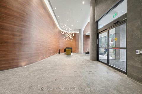 Photo 25 at 2009 - 39 Mary Street, City Centre, Barrie