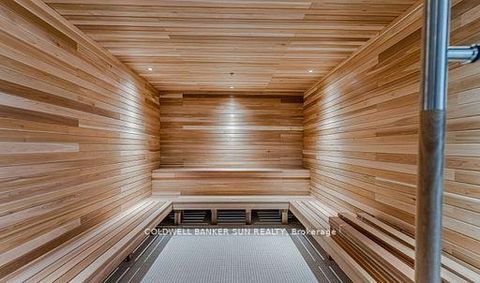 Photo 27 at 2009 - 39 Mary Street, City Centre, Barrie