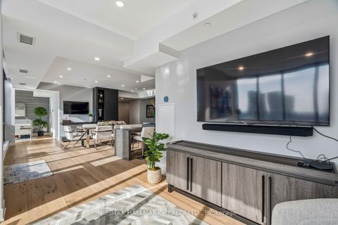 Photo 9 at PH3804 - 2908 Highway 7 Road, Concord, Vaughan