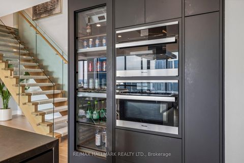 Photo 19 at PH3804 - 2908 Highway 7 Road, Concord, Vaughan