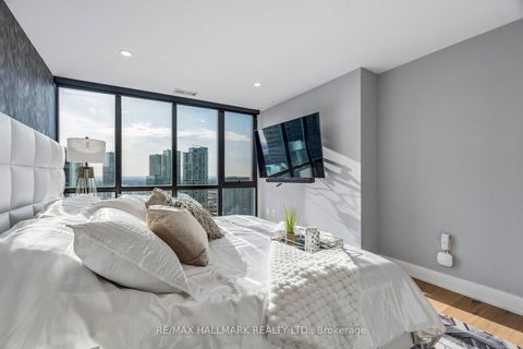 Photo 32 at PH3804 - 2908 Highway 7 Road, Concord, Vaughan