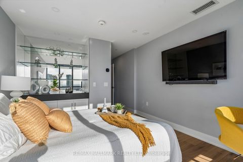 Photo 37 at PH3804 - 2908 Highway 7 Road, Concord, Vaughan