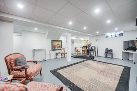 Photo 13 at 61 Shawbridge Boulevard, Islington Woods, Vaughan