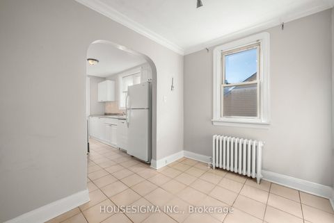 Photo 3 at 301 Gibbons Street, McLaughlin, Oshawa