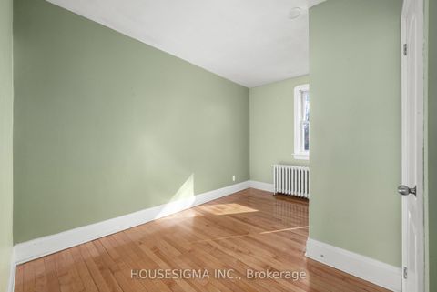 Photo 12 at 301 Gibbons Street, McLaughlin, Oshawa