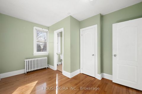 Photo 13 at 301 Gibbons Street, McLaughlin, Oshawa