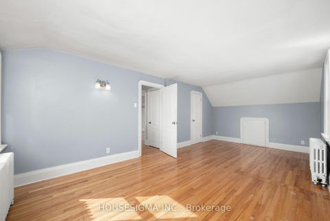 Photo 17 at 301 Gibbons Street, McLaughlin, Oshawa