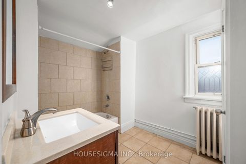 Photo 22 at 301 Gibbons Street, McLaughlin, Oshawa