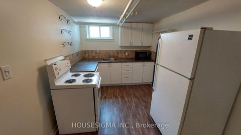 Photo 44 at 301 Gibbons Street, McLaughlin, Oshawa