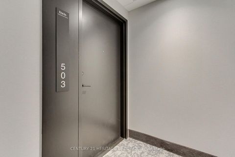 Photo 4 at 503 - 185 Deerfield Road, Central Newmarket, Newmarket