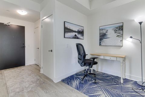 Photo 6 at 503 - 185 Deerfield Road, Central Newmarket, Newmarket