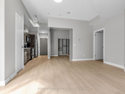 Photo 2 at 216 - 169 Fort York Boulevard, Waterfront Communities C1, Toronto