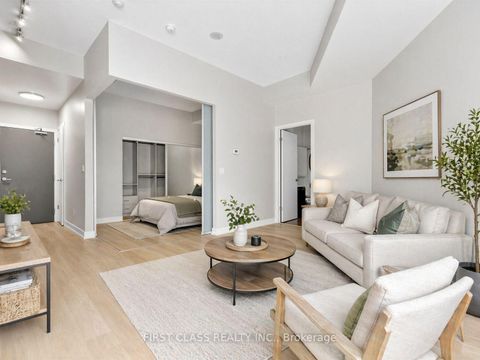 Photo 3 at 216 - 169 Fort York Boulevard, Waterfront Communities C1, Toronto