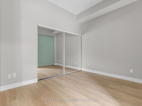 Photo 16 at 216 - 169 Fort York Boulevard, Waterfront Communities C1, Toronto